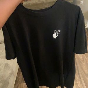 Off white Shirt size Large For sale Only worn to take a pic one time